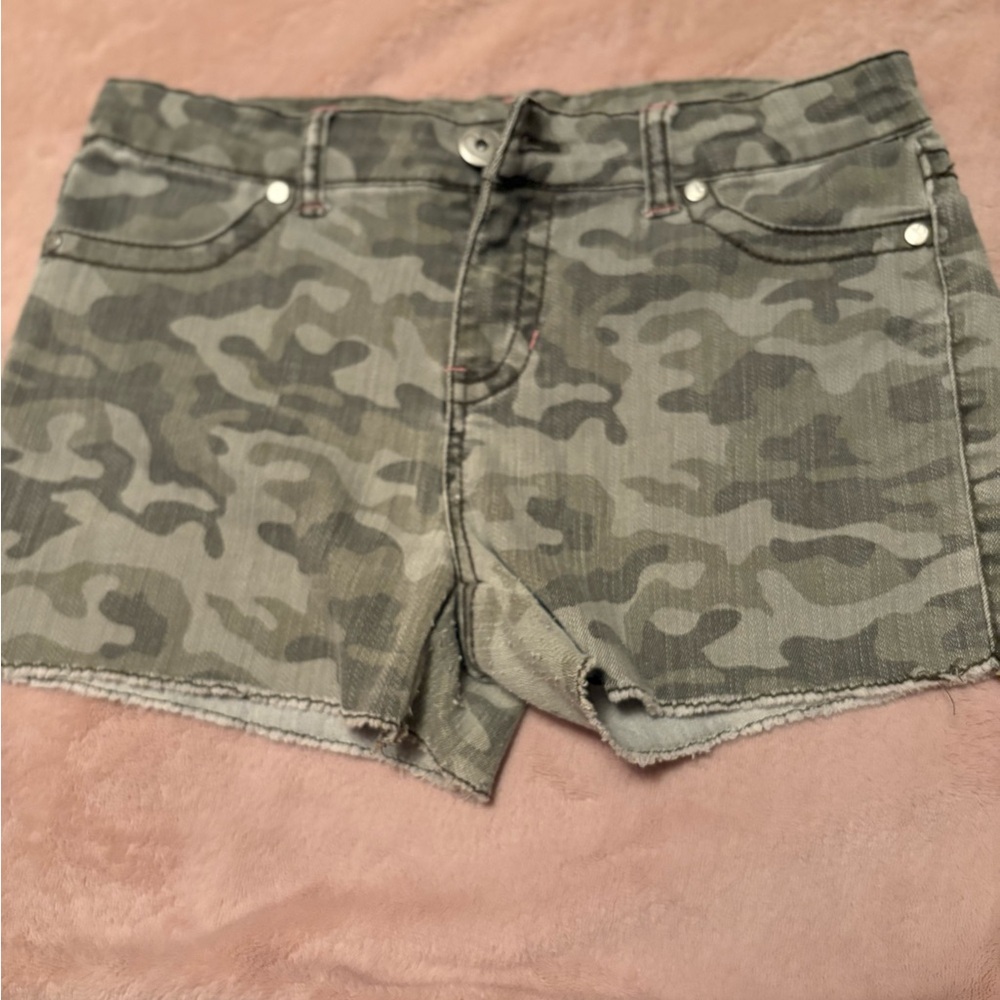 Cherokee Camo Jean Shorts
